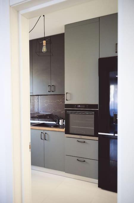 Eliza'S Apartment By Oasis Homes Oradea Exterior photo